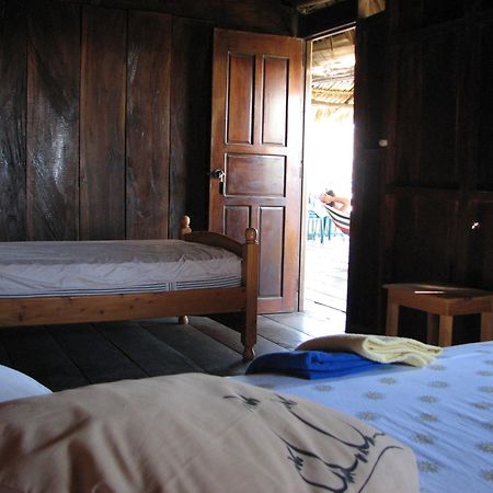 Eco-Hotel Playa Quilombo Las Lisas 客房 照片