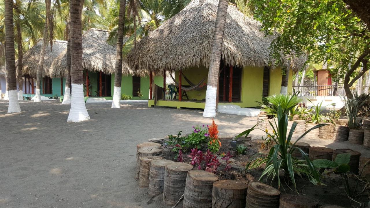 Eco-Hotel Playa Quilombo Las Lisas 外观 照片