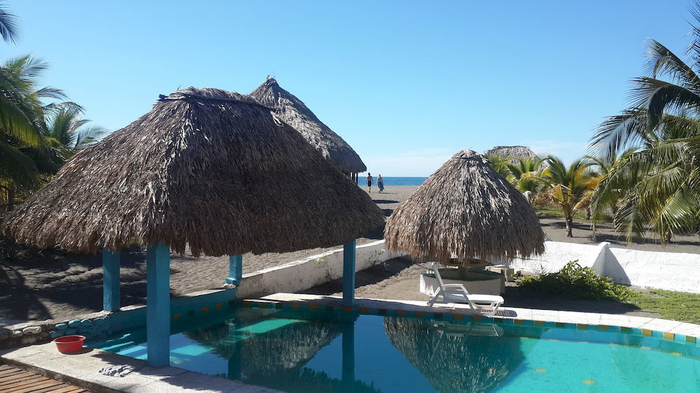 Eco-Hotel Playa Quilombo Las Lisas 外观 照片