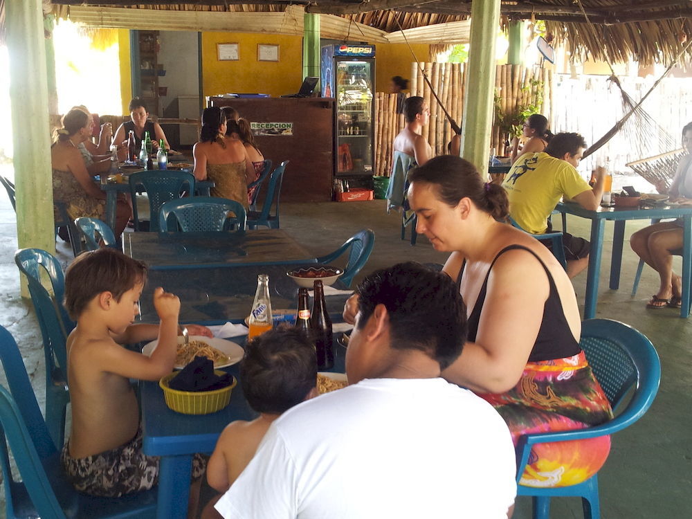 Eco-Hotel Playa Quilombo Las Lisas 外观 照片