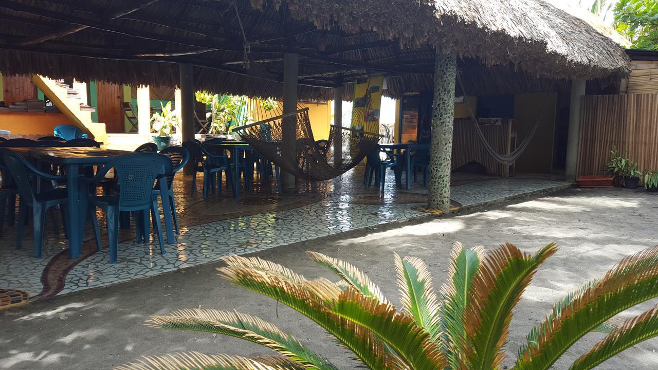Eco-Hotel Playa Quilombo Las Lisas 外观 照片
