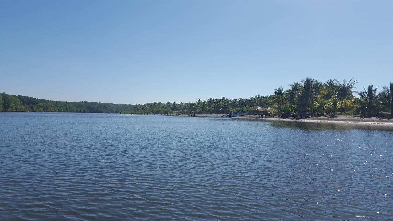 Eco-Hotel Playa Quilombo Las Lisas 外观 照片