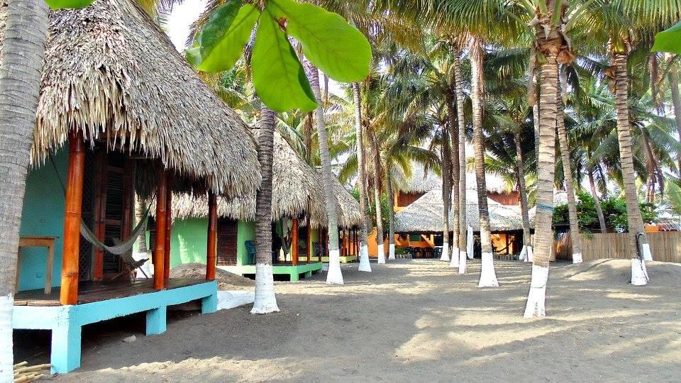 Eco-Hotel Playa Quilombo Las Lisas 外观 照片