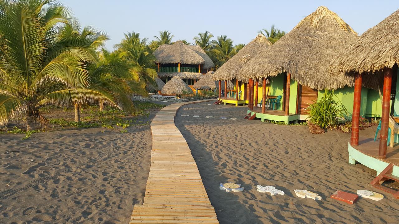 Eco-Hotel Playa Quilombo Las Lisas 外观 照片