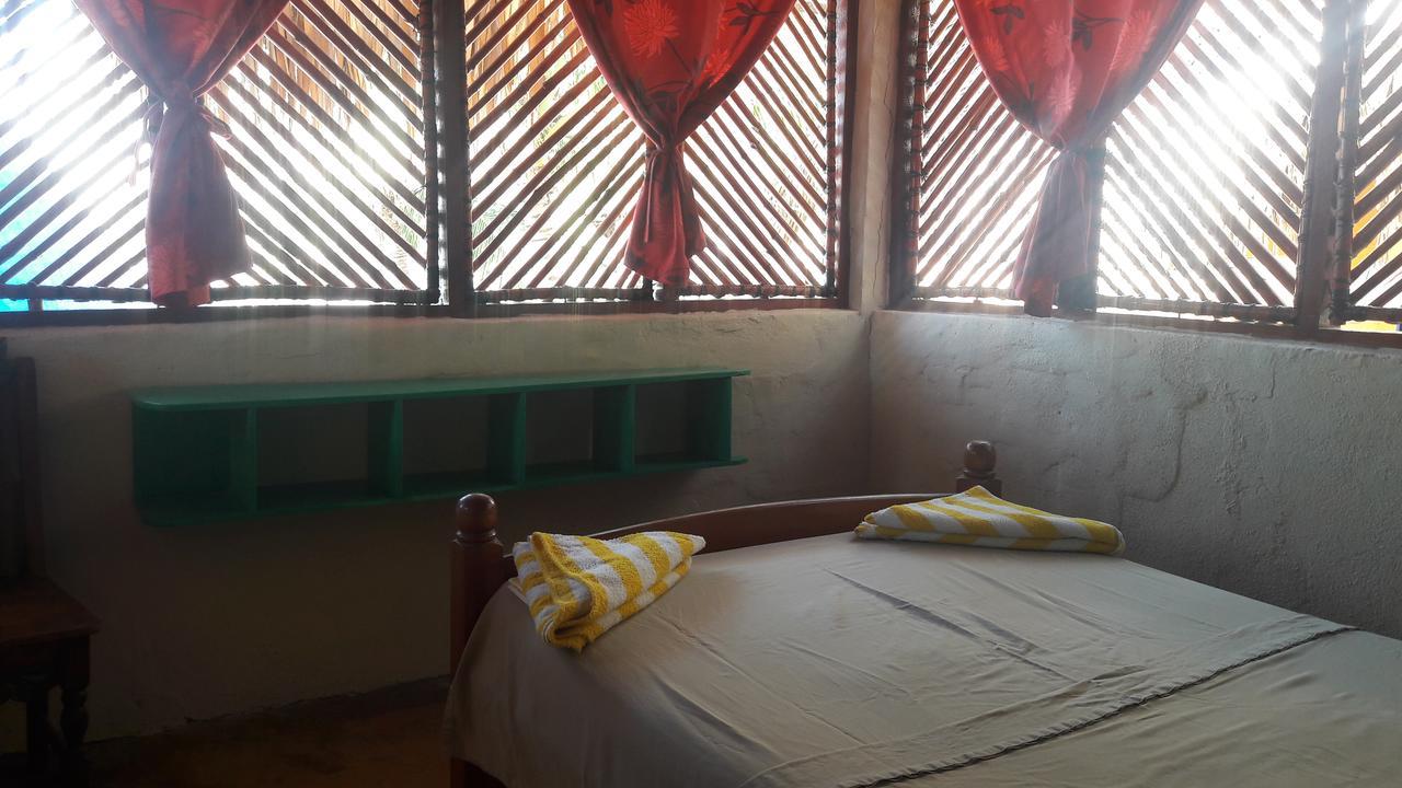 Eco-Hotel Playa Quilombo Las Lisas 外观 照片